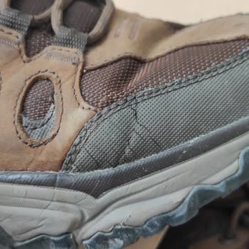 Skechers Sadece 14 Ay'da Dağıldı.