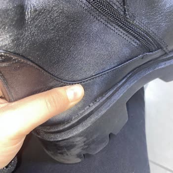 Bambi Ayakkabı Bot İki Kere Tamire Gitti Ve Hep Yırtık Gönderdiler