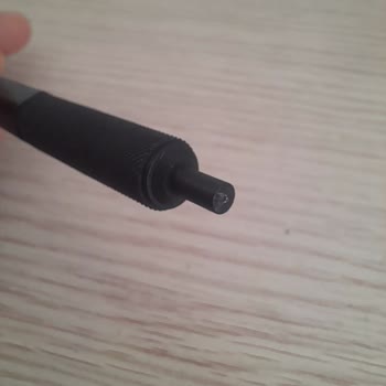Rotring 500 Kalemin Ucu İçine Girdi