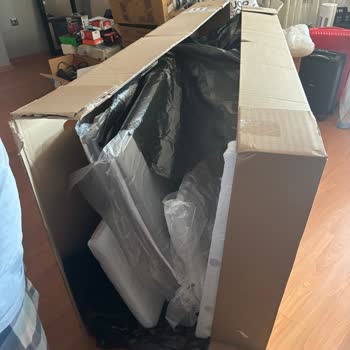 IKEA Kolileri Açık Bir Şekilde Teslim Etti