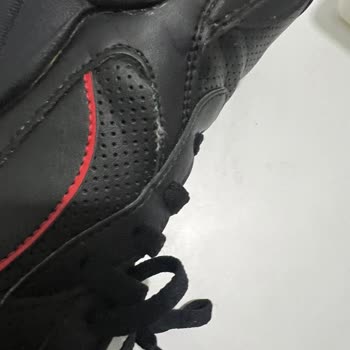 Sportive Ayakkabı Hasarını İlgisizliği