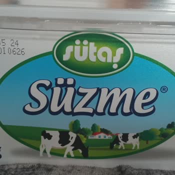 Sütaş Süzme Peynir Küflenme