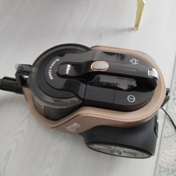 Arzum Marka Süpürge Aşırı Vakumlu Yere Yapışıyor