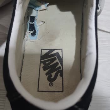 Vansvturkiye.com Vans Ayakkabım Yırtıldı