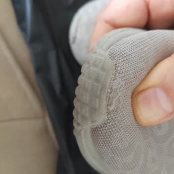 Skechers Üretim Hatası Bulunan Ayakkabının Yenisi İle Değiştirilmemesi