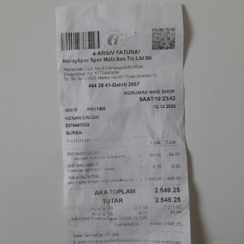 Skechers Üretim Hatası Bulunan Ayakkabının Yenisi İle Değiştirilmemesi