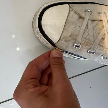 Sneaks Up Mağazası Pişmanlıktır. Ürünün Arkasında Durmuyor