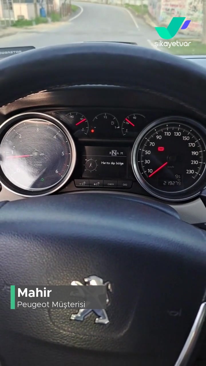 Peugeot 508 Motor Yağı Basınç Hatası Uyarısı videonun kapak resmi