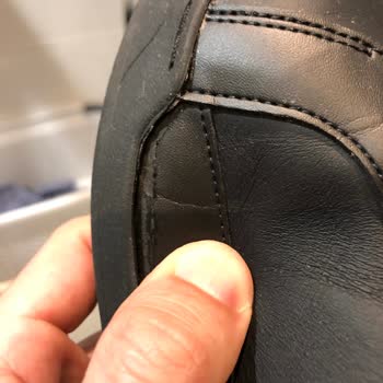 Lacoste Marka Ayakkabı'nın Kısa Sürede Kenarlarından Açılması!