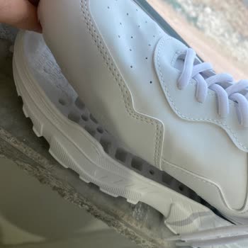 LC Waikiki Ayakkabımın Tabanı Komple Çıktı