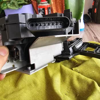 Ford Custom Kapi İç Kilit Arızası