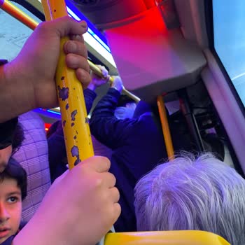 İstanbul Minibüsçüler Odası Şirinevler Dolmuşunda Skandal