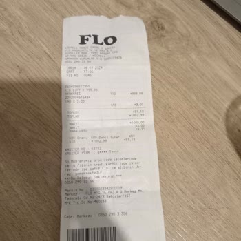 FLO Ayakkabı Personellerin Ve Yöneticinin Kötü Hizmeti Ve Kötü Üslubu.