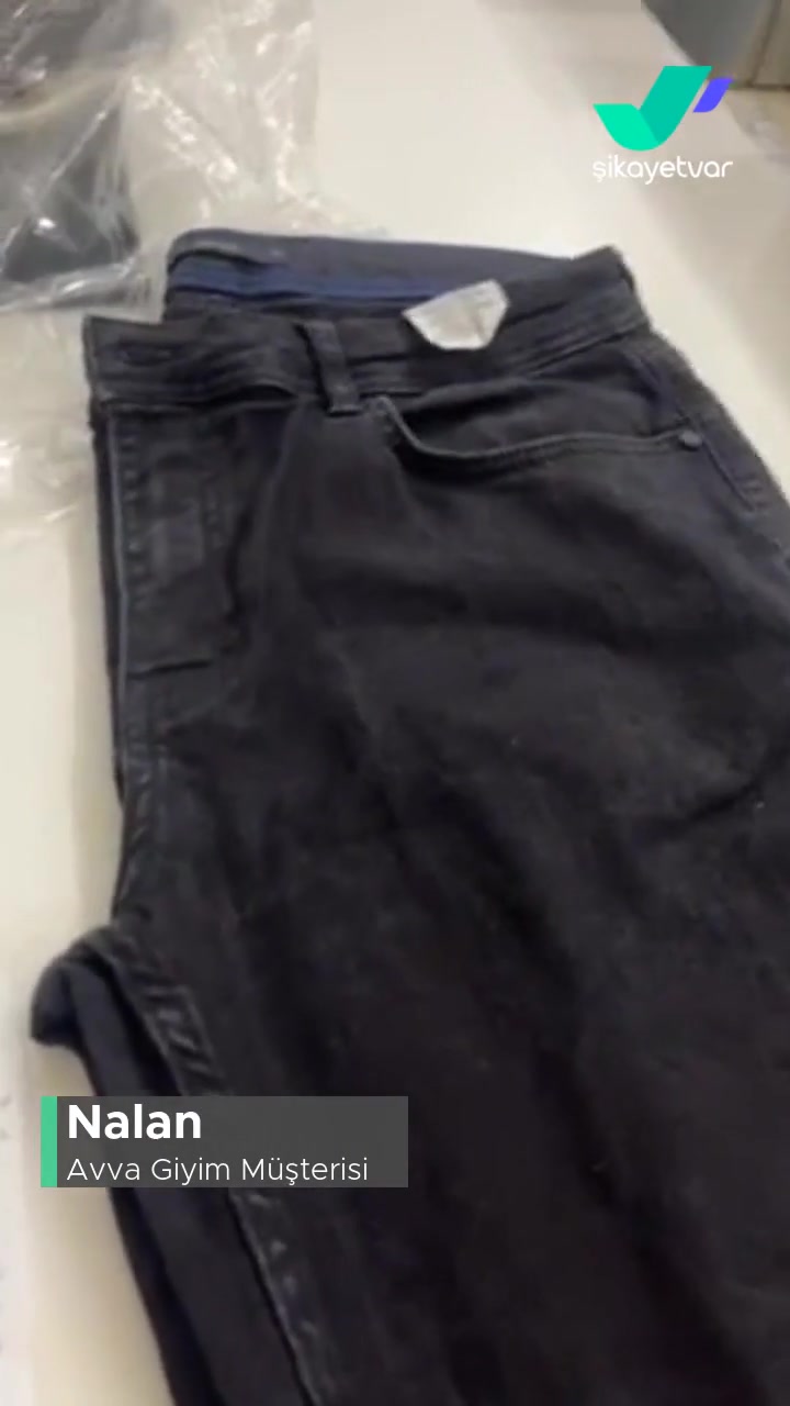 Avva Giyim Siyah Olan Pantolon Renk Attı videonun kapak resmi