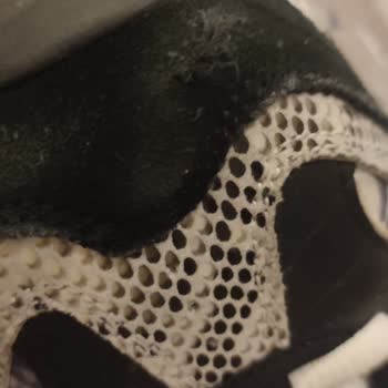 Skechers Kalitesiz Ürün Ve Müşteri Memnuniyetsizliği
