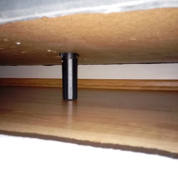 Yuvakur Mobilya Darıca Yuvakur'dan Alınan Koltuk Takımının Bitmeyen Bacak Sorunları