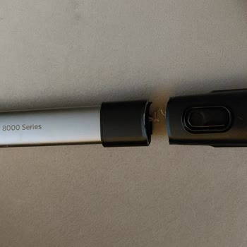 PHILIPS Ev Aletleri Philips 8000 Seri Şarjlı Süpürge Sap Kırılması