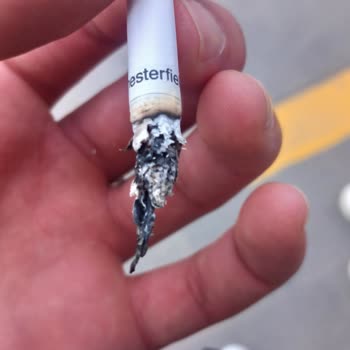 Chesterfield Markalı Sigaranızdan Şikayet