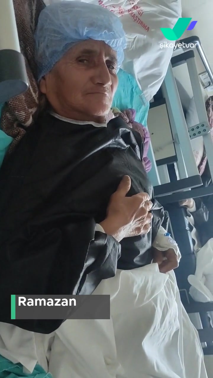 Mersin Şehir Hastanesi Ameliyat Bekliyoruz Kimse Gelmedi videonun kapak resmi