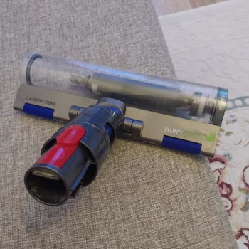 Dyson V 15 Detect Kablosuz Süpürge Borudaki Yırtık Hk