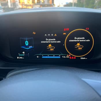 Hyundai Bayon Tüm Hata Göstergelerinin Aynı Anda Hata Vermesi