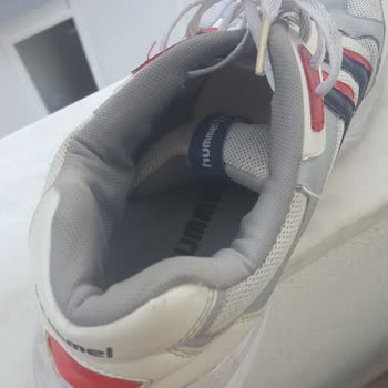 Hummel Ayakkabı Şikayet. Artık Hummel Almayı Düşünmüyorum.