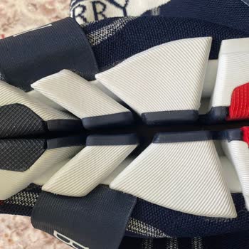Shopier Ayakkabı Değişiminde Yaşanan Asimetrik Sorunlar Ve İade Problemi
