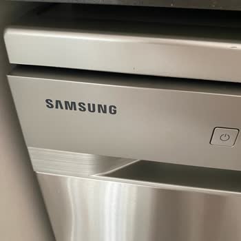 Samsung Bulaşık Makinesi Paslanması