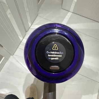 Dyson V12 Filtre Temizliği Hatası