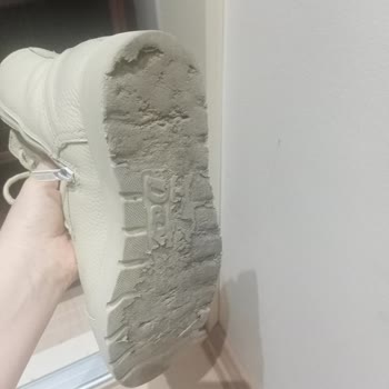 Harley-Davidson Bot Kalitesiz Bot, Eriyen Topuklar!