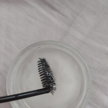 Note Cosmetics Note Kaş Sabitleyici Wax