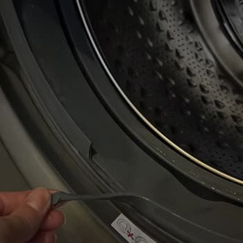 Arçelik 9102 Pmg Çamaşır Makinesi Körük Yırtılması