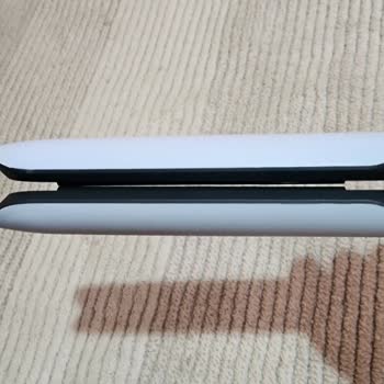 PHILIPS Ev Aletleri Philips Saç Düzleştirici Plakları Soyuluyor.