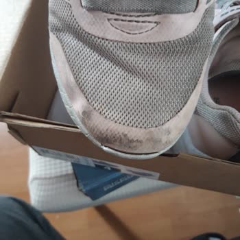 İnatla Kabul Edilmeyen Ürün Kusurları - Skechers