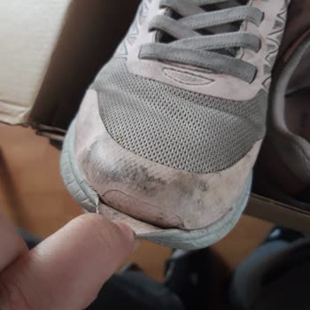 İnatla Kabul Edilmeyen Ürün Kusurları - Skechers