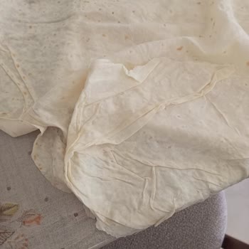 Alda Zebil Market Bayat Yufka Satıyor