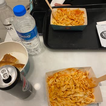 Yummy Cheese Pasta Hizmet Kalitesizliği