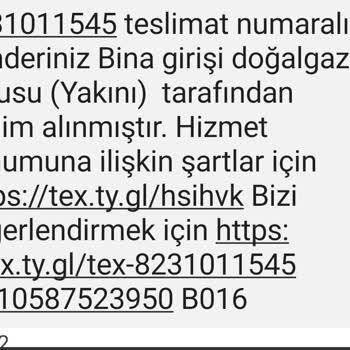 Trendyol Ekpress Kargo Çalışanı Kargomu Binanın Dışına Bırakıp Gitmiş