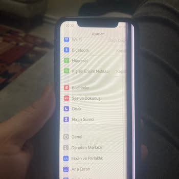 Apple İPhone 11 Ekran Gitmesi