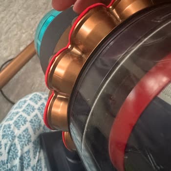 Dyson Gen5 Gövde, Başlık, Cyclone Conta Sorunları