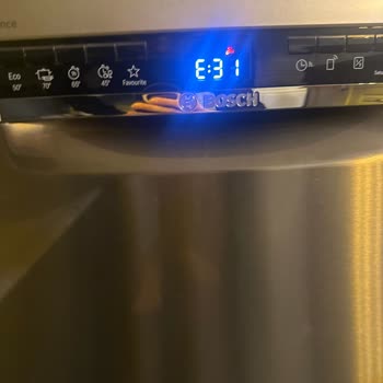 Bosch Lütfen Yardımcı Olunuz