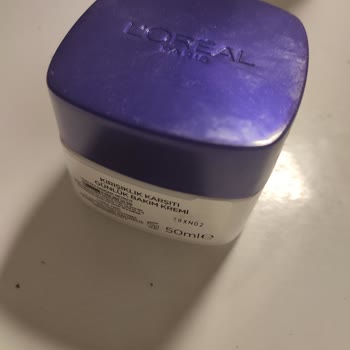 Loreal Paris Sahte Ürün Almışım Yüzümüze Sürüyoruz Sağlık Bu Kadar Ucuz Olmamalı.