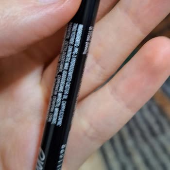 Golden Rose Emily Dudak Kalemi Hatası