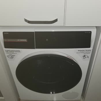 Henüz 3 Aylık Bosch Seri 8 Çamaşır Makinesi Arıza!