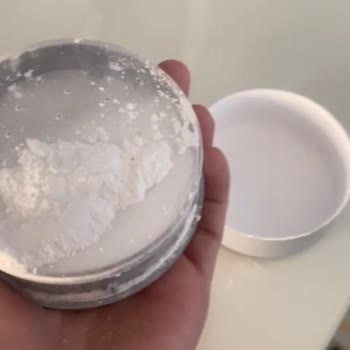 Kryolan Pudranın Kapak Dizaynı Çok Kötü