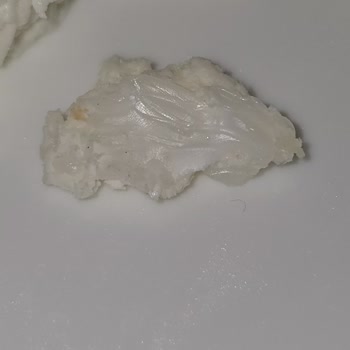 Torku Beyaz Peynirde Tehlikeli Sürpriz: Plastik Parça!