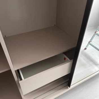 Mondi Adriana Yatak Odası Sürgü Kapak Sorunu