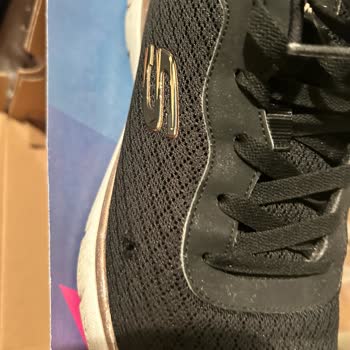 In Street Skechers Marka Ürün Alımı