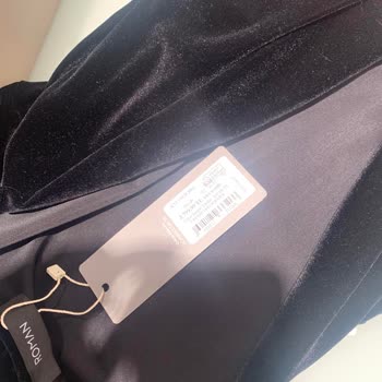 Roman Hazır Giyim Etiketli Giyilmemiş Ürünü Değiştirmiyorlar Ve İade Almıyorlar!