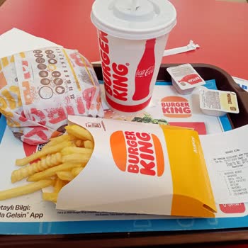 Burger King Müşteri Aldatması Yapıyor
